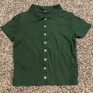 Brandy Melville green cropped button up T-shirt